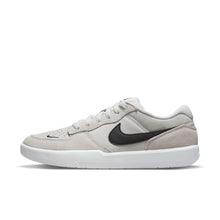 Load image into Gallery viewer, Nike SB - Force 58 Premium in Photon Dust/Black-Photon Dust-White