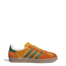 Load image into Gallery viewer, Adidas - Hardies x Gazelle ADV in Rust Orange/Collegiate Green/Gum