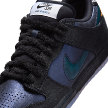 Load image into Gallery viewer, Nike SB - Dunk Low Pro in Black/Marina-White-Campfire-Orange