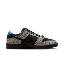 Load image into Gallery viewer, Nike SB - Dunk Low Pro in String/Black-Bright Spruce-Fierce Purple