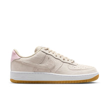 Load image into Gallery viewer, Nike SB - Air Force 1 in Light Orewood Brown/White
