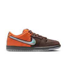 Load image into Gallery viewer, Nike SB - Dunk Low Pro in Safety Orange/Wolf Grey-Baroque-Brown

