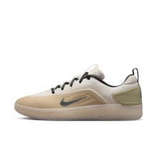 Load image into Gallery viewer, Nike SB - Zoom Nyjah 4 in Desert Khaki/DK Smoke Grey

