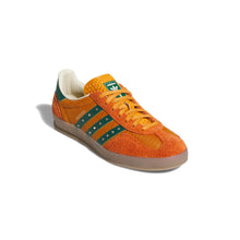 Load image into Gallery viewer, Adidas - Hardies x Gazelle ADV in Rust Orange/Collegiate Green/Gum
