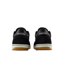 Load image into Gallery viewer, New Balance Numeric - 440v2 in Black/Sea Salt

