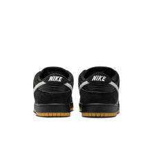 Load image into Gallery viewer, Nike SB - Dunk Low Pro in Black/White-Black-Gum Light Brown
