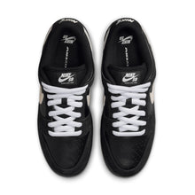 Load image into Gallery viewer, Nike SB - Dunk Low Pro in Black/White-Black-Gum Light Brown
