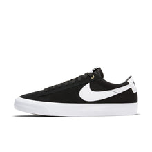 Load image into Gallery viewer, Nike SB - Zoom Blazer Low Pro Gt in Black/White
