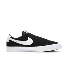 Load image into Gallery viewer, Nike SB - Zoom Blazer Low Pro Gt in Black/White

