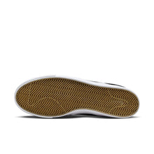 Load image into Gallery viewer, Nike SB - Zoom Janoski OG+ in Black/White
