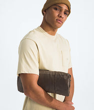 Load image into Gallery viewer, The North Face -  Thermoball Jacket in Smokey Brown
