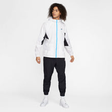 Load image into Gallery viewer, Nike - Everyday Plus Cushioned Training Crew Socks in White/Black (3 Pairs)
