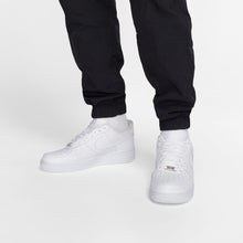 Load image into Gallery viewer, Nike - Everyday Plus Cushioned Training Crew Socks in White/Black (3 Pairs)
