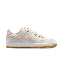 Load image into Gallery viewer, Nike SB - Air Force 1 in Light Orewood Brown/White
