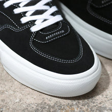 Load image into Gallery viewer, Vans - Skate Half-Cab in Black/White
